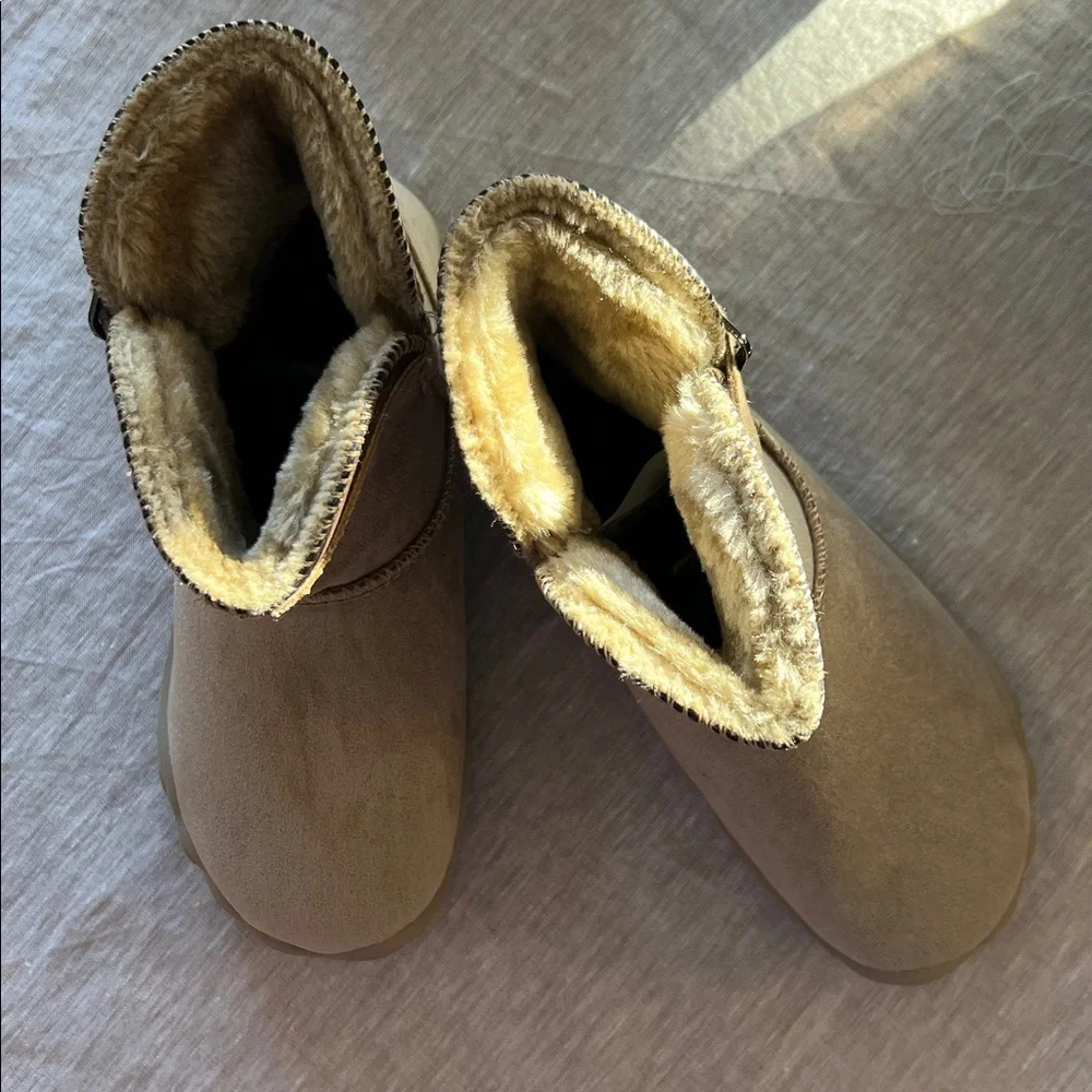 Hike Footwear Cozely Barefoot Boots